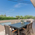 Villa Vatia 1 *